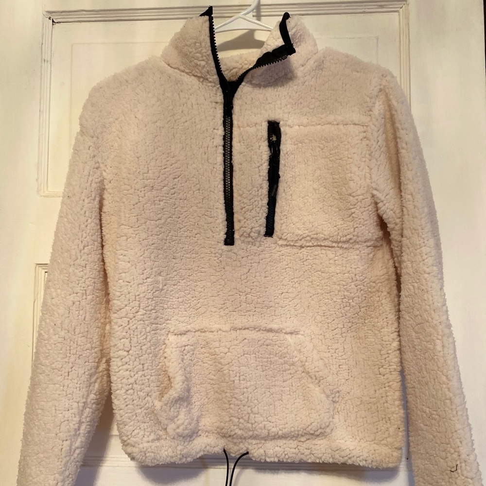 White Sherpa half zip sweatshirt